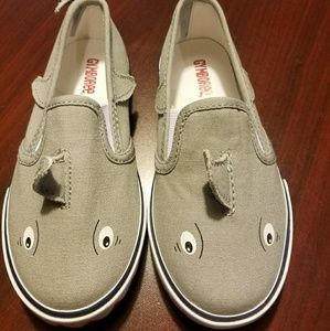 NWOT Gymboree Shark slipons size 10T